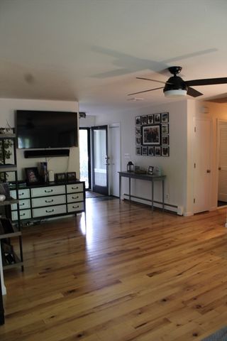 225 Braemoor Rd, Brockton, MA 02301