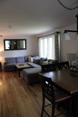 225 Braemoor Rd, Brockton, MA 02301