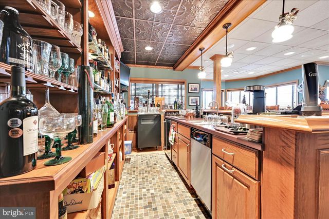 1161 SUNSET DR, Orwigsburg, PA 17961