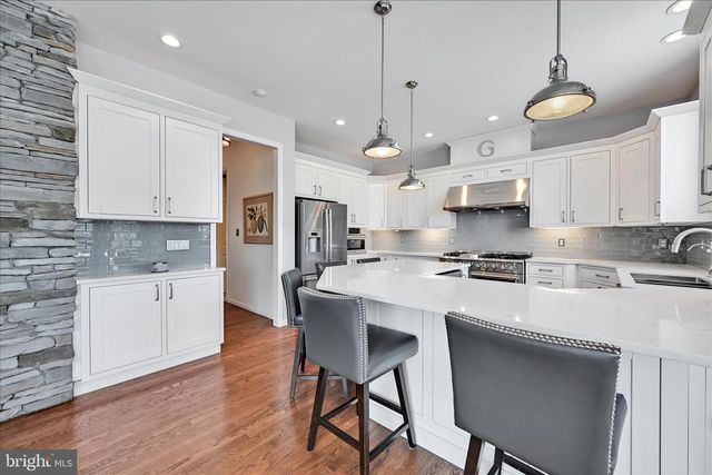 1161 SUNSET DR, Orwigsburg, PA 17961