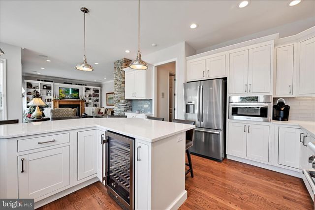 1161 SUNSET DR, Orwigsburg, PA 17961