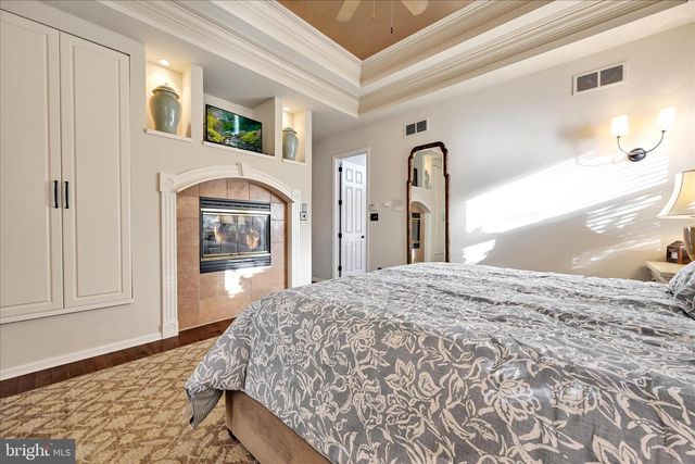 1161 SUNSET DR, Orwigsburg, PA 17961