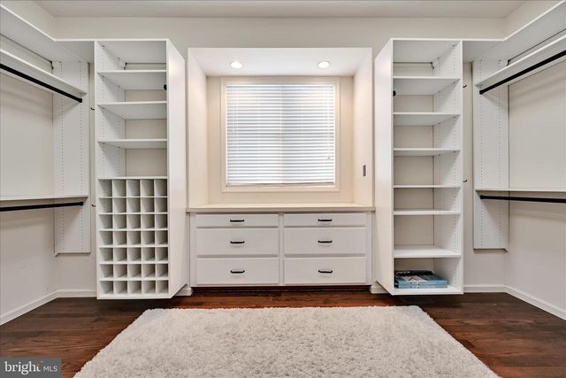 1161 SUNSET DR, Orwigsburg, PA 17961