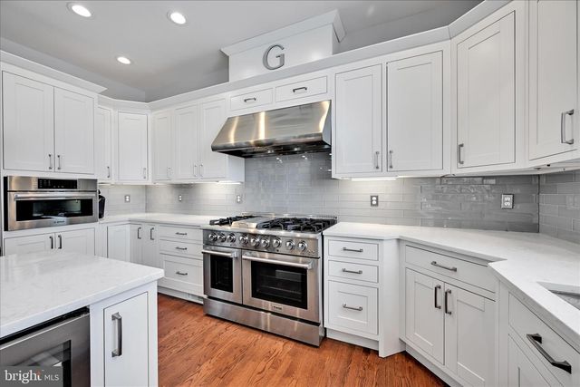 1161 SUNSET DR, Orwigsburg, PA 17961