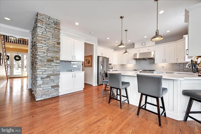 1161 SUNSET DR, Orwigsburg, PA 17961