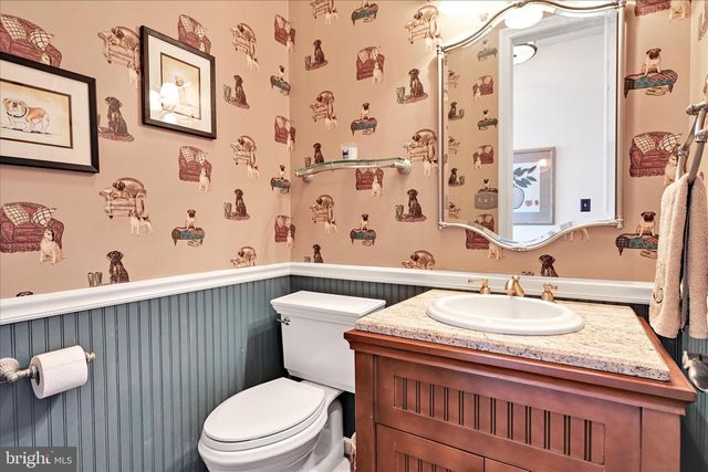 1161 SUNSET DR, Orwigsburg, PA 17961