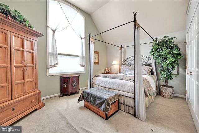 1161 SUNSET DR, Orwigsburg, PA 17961