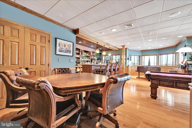 1161 SUNSET DR, Orwigsburg, PA 17961