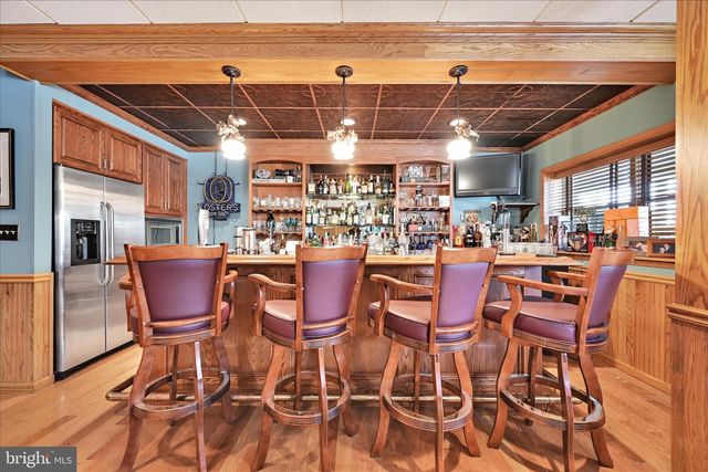 1161 SUNSET DR, Orwigsburg, PA 17961