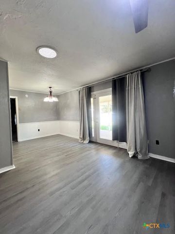 3055 Boys Ranch Road, Kempner, TX 76539