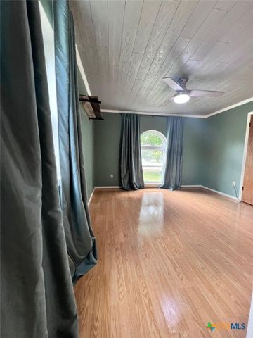 3055 Boys Ranch Road, Kempner, TX 76539