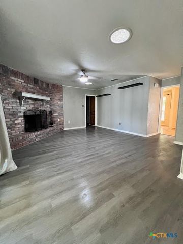 3055 Boys Ranch Road, Kempner, TX 76539