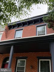 110 W 23RD ST, Wilmington, DE 19802
