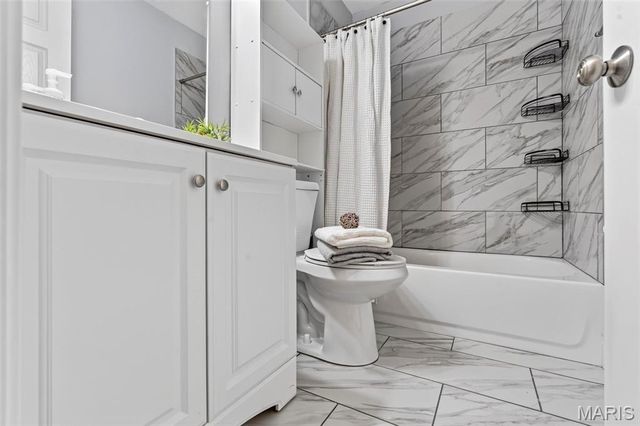 3804 Larkspur Landing, Imperial, MO 63052
