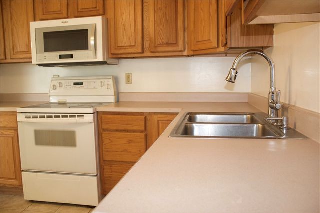 1930 Brandt Pike, Dayton, OH 45404