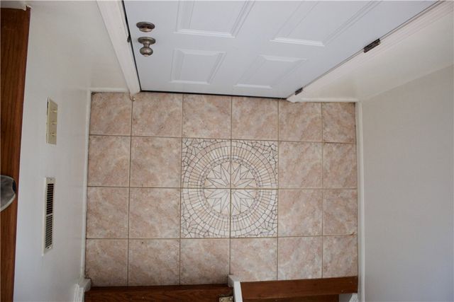 1930 Brandt Pike, Dayton, OH 45404