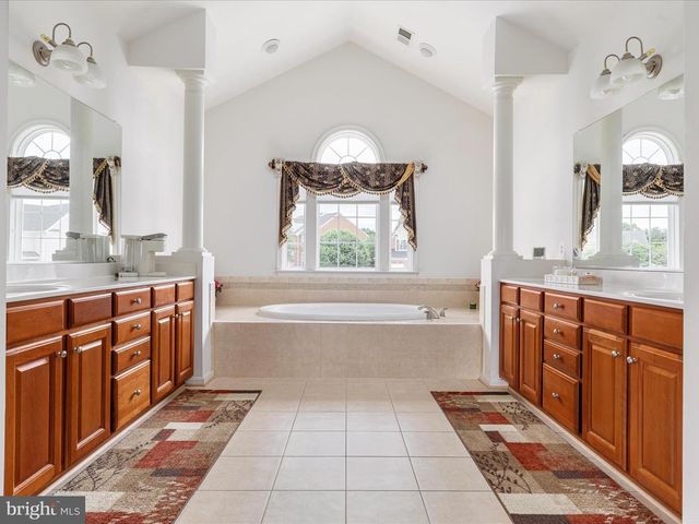 1517 BROOKDALE CT, Winchester, VA 22601