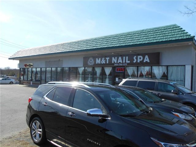 153 Boston Post Road 3, Orange, CT 06477