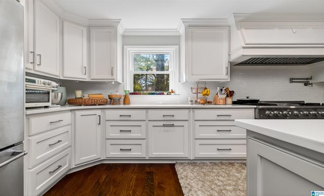 1309 ANGLEWOOD DRIVE, Vestavia Hills, AL 35216