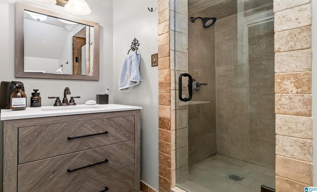 1309 ANGLEWOOD DRIVE, Vestavia Hills, AL 35216