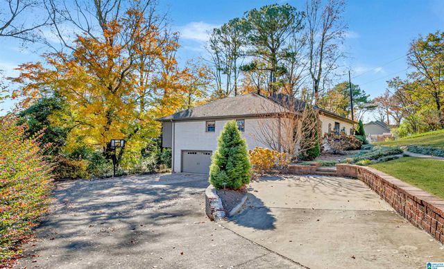 1309 ANGLEWOOD DRIVE, Vestavia Hills, AL 35216