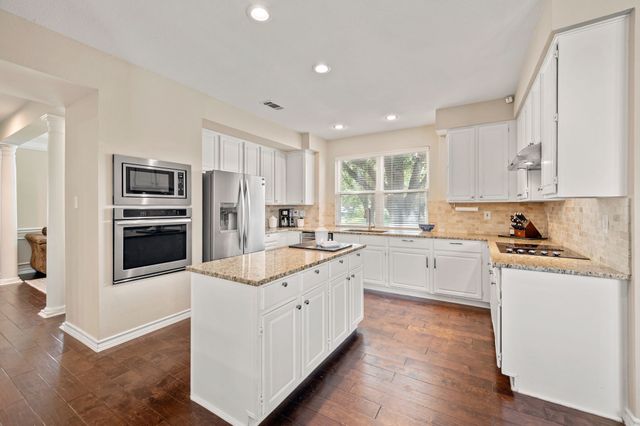 3328 Lauren Way, Flower Mound, TX 75028