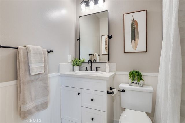 2408 Saratoga Way, Costa Mesa, CA 92626