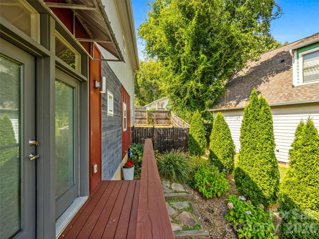 26 Blalock Avenue, Asheville, NC 28803