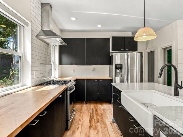 26 Blalock Avenue, Asheville, NC 28803