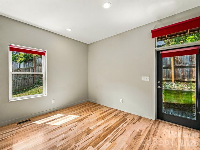 26 Blalock Avenue, Asheville, NC 28803