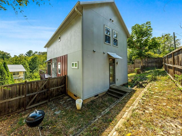 26 Blalock Avenue, Asheville, NC 28803