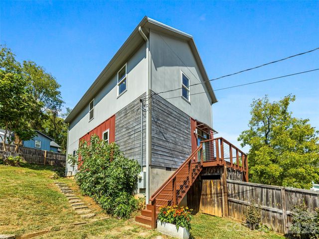 26 Blalock Avenue, Asheville, NC 28803