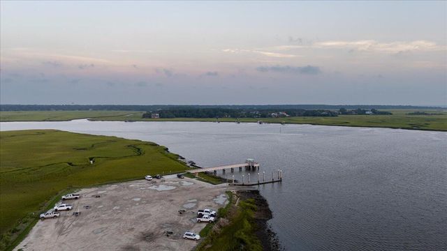 6949 Maybank Highway, Wadmalaw Island, SC 29487