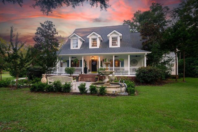 6949 Maybank Highway, Wadmalaw Island, SC 29487