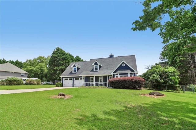 3325 Holly Stand Court, Loganville, GA 30052