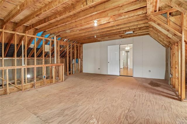 3325 Holly Stand Court, Loganville, GA 30052