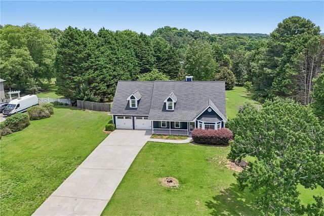 3325 Holly Stand Court, Loganville, GA 30052