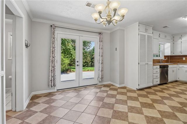 3325 Holly Stand Court, Loganville, GA 30052