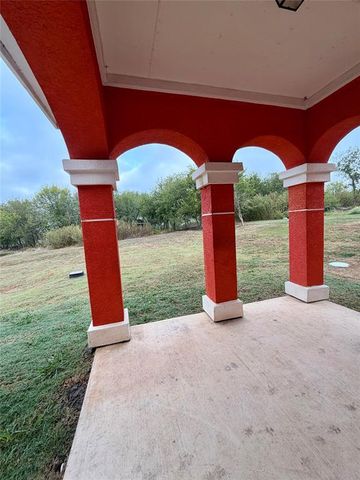 398 Mesa DR D, Del Valle, TX 78617