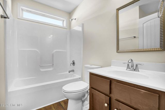 91 Glasgow Drive, Rocky Point, NC 28457