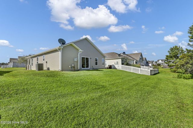 91 Glasgow Drive, Rocky Point, NC 28457