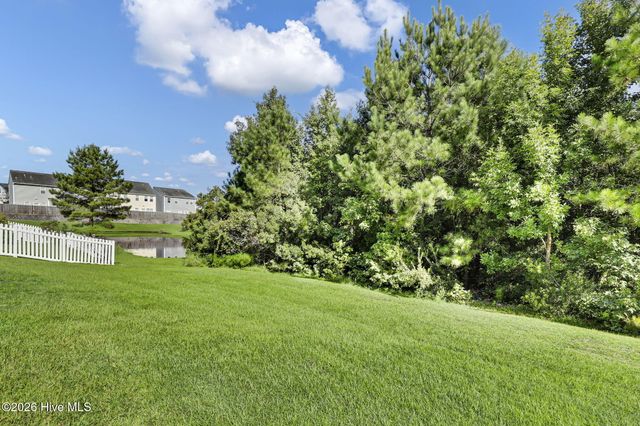 91 Glasgow Drive, Rocky Point, NC 28457