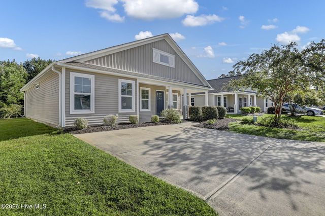 91 Glasgow Drive, Rocky Point, NC 28457