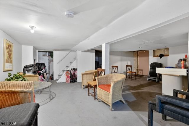 200 E Jersey St, Elizabeth City, NJ 07206