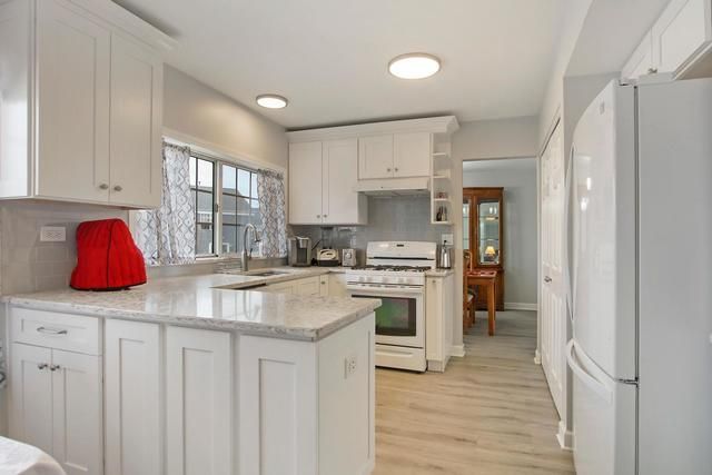 962 Annadale Drive, Elgin, IL 60123