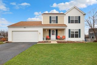962 Annadale Drive, Elgin, IL 60123