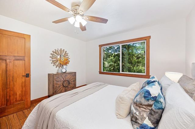 205 Pinewood Way, Auburn, CA 95602