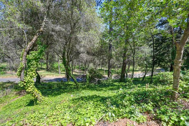 205 Pinewood Way, Auburn, CA 95602