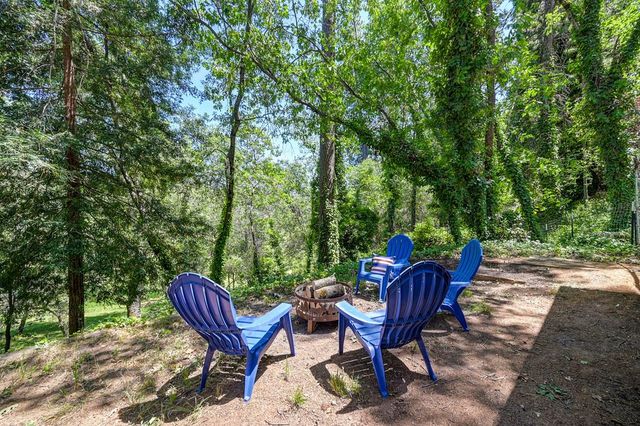 205 Pinewood Way, Auburn, CA 95602
