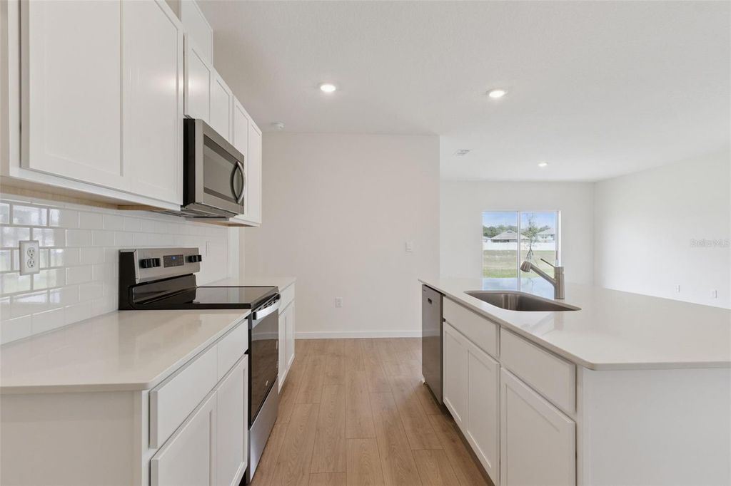Image 11 of property listing at 1876 HOWARD MESA DRIVE, Kissimmee, FL 34744